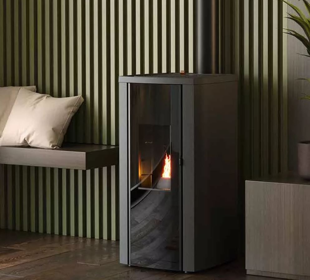 Poêle à granulés étanche (sortie dessus concentrique) Cristallo Silenzio Up - 9,2 Kw ETNA Luxe